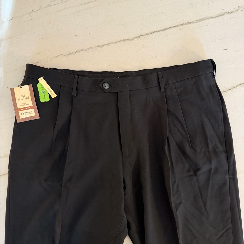 Haggar Iron Free Premium Dress Pants Mens 42x29 Black Classic Fit Office NWT $70